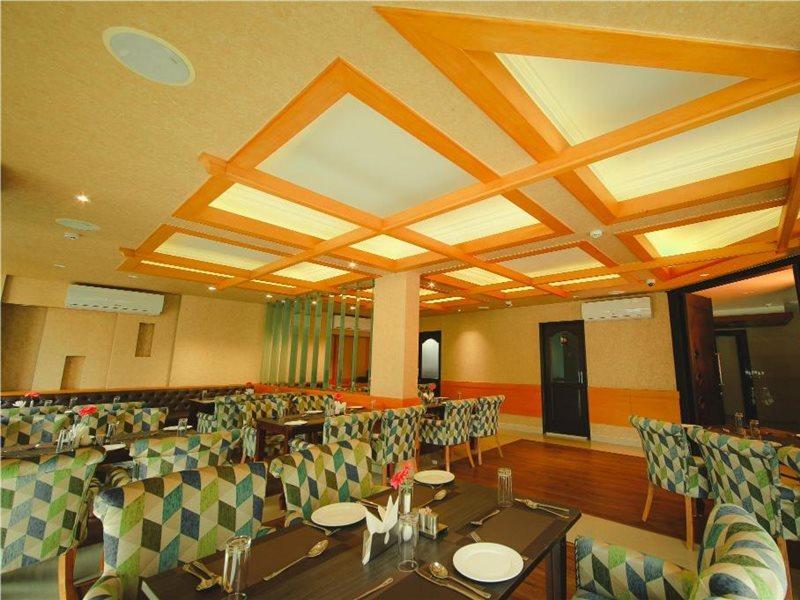 Akhil Classic Thiruvananthapuram Екстер'єр фото