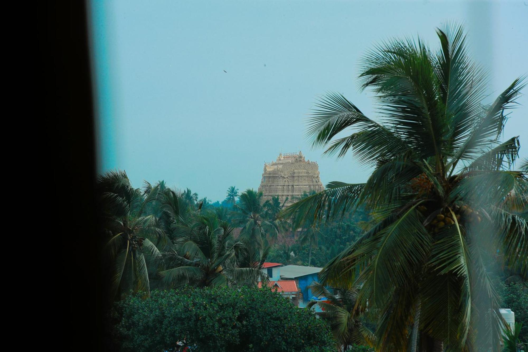 Akhil Classic Thiruvananthapuram Екстер'єр фото