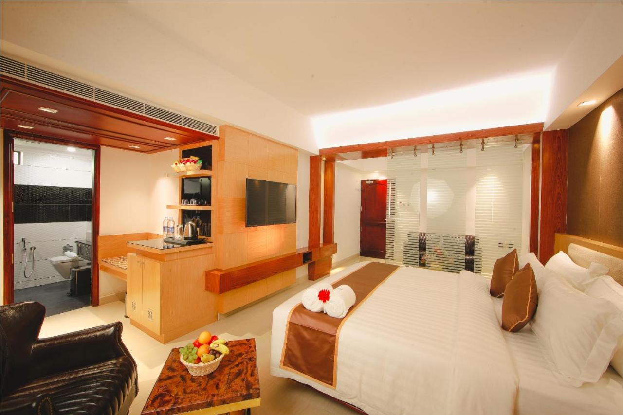 Akhil Classic Thiruvananthapuram Екстер'єр фото